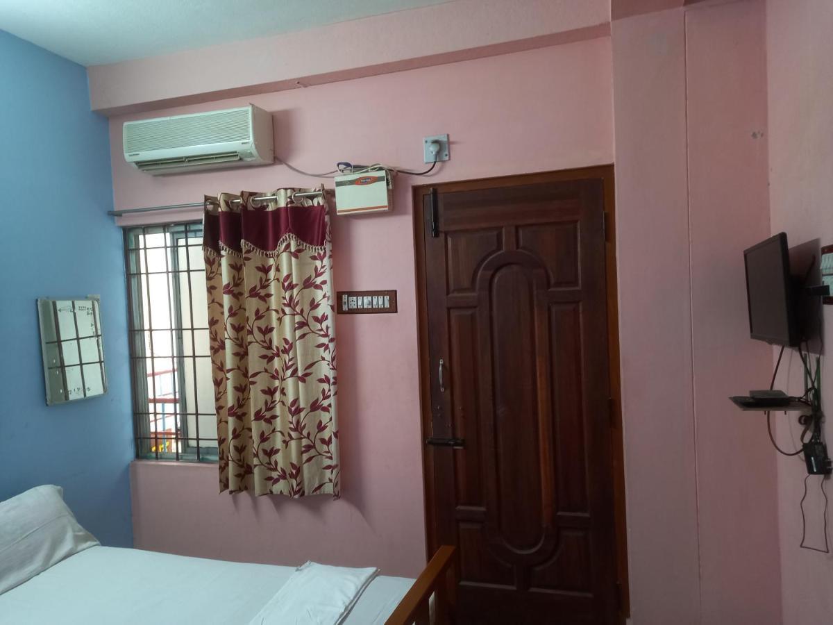 Parisha Residency- Temple Side Hotel Chidambaram Ngoại thất bức ảnh